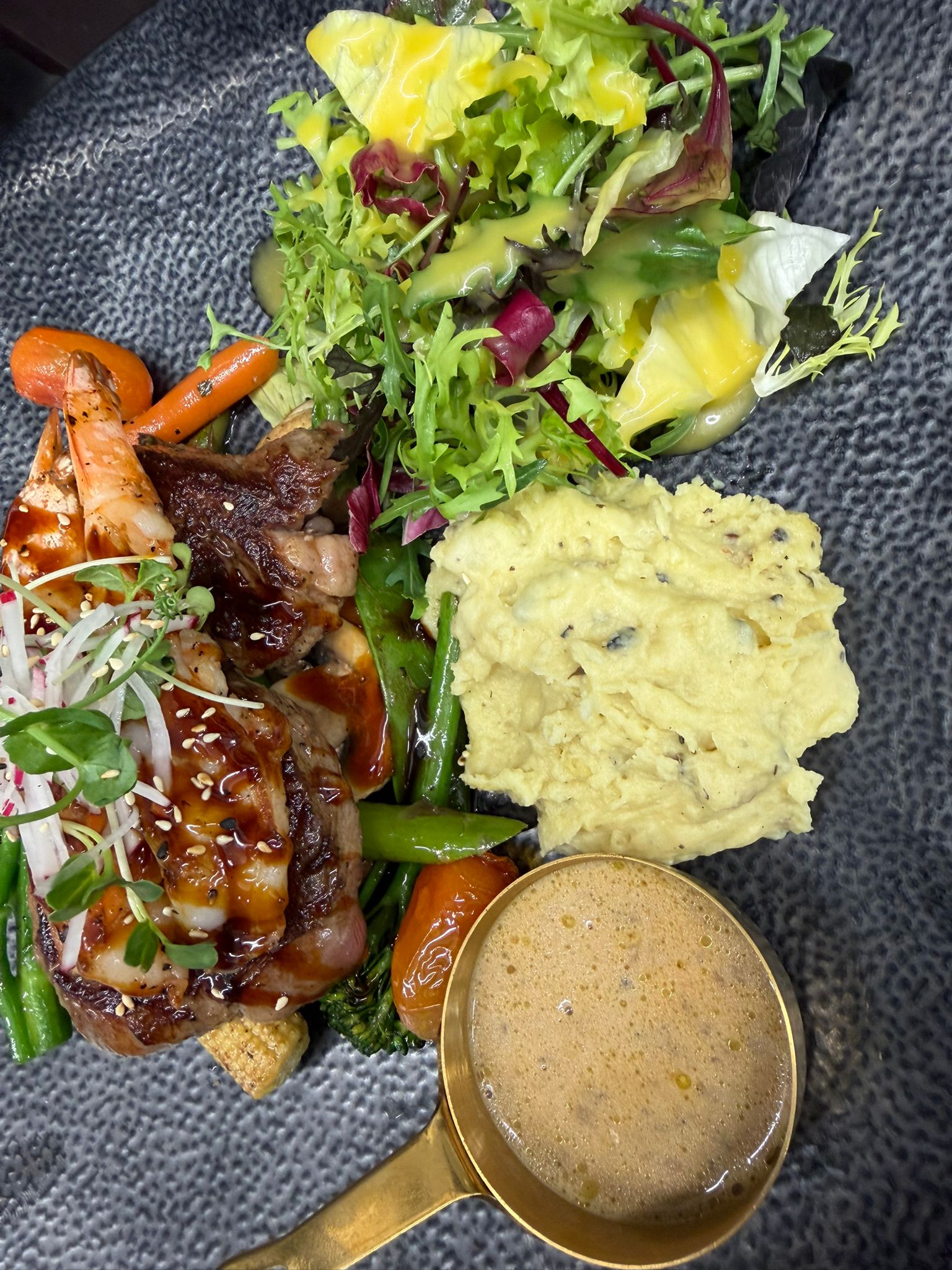 Rib-Eye & Garnelen (250 gr.)
